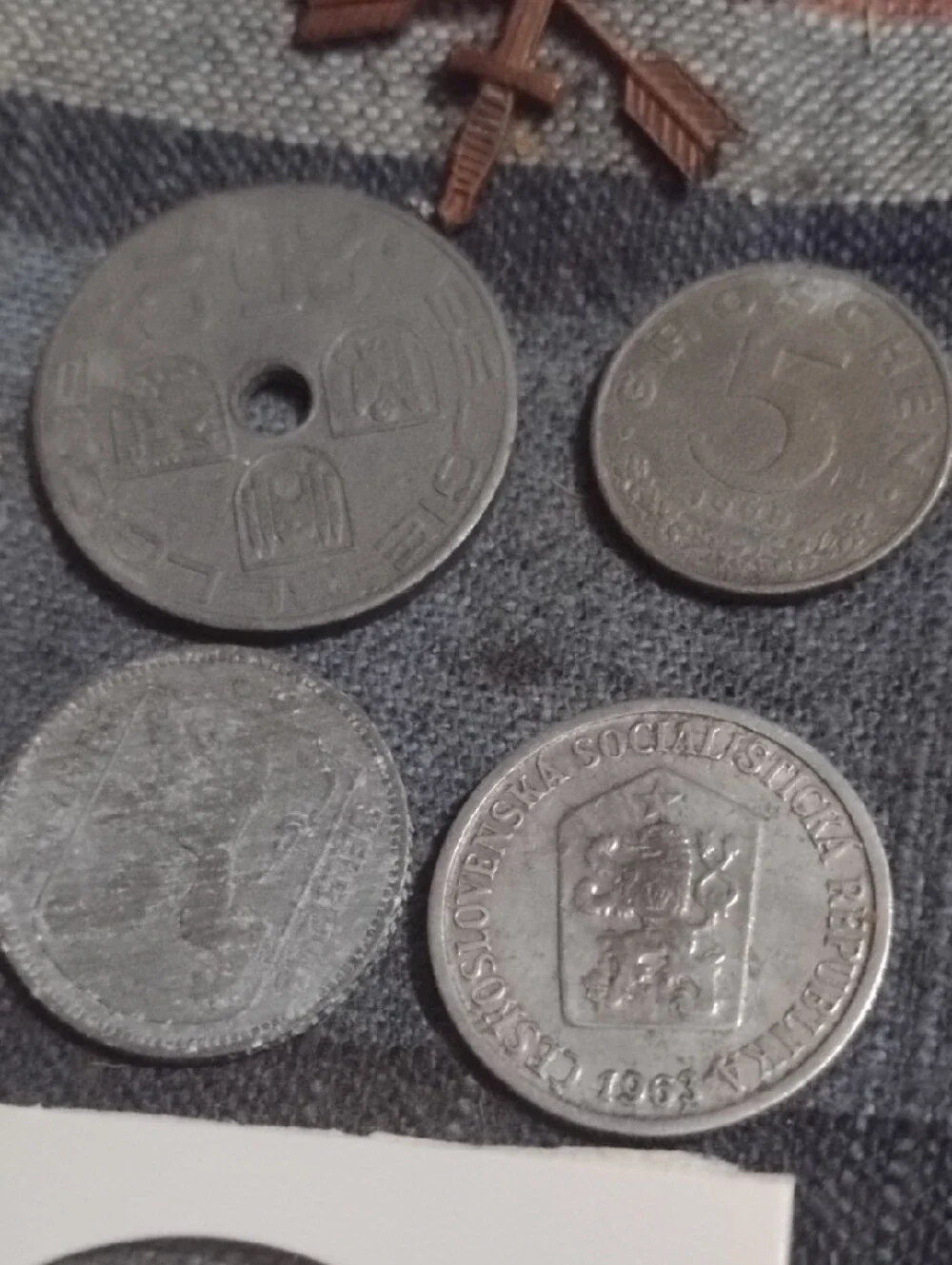 Men's Coin & Token Display Accessory with Silver Content+